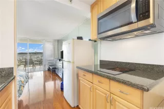 Photo #6: 202601820 Listing 