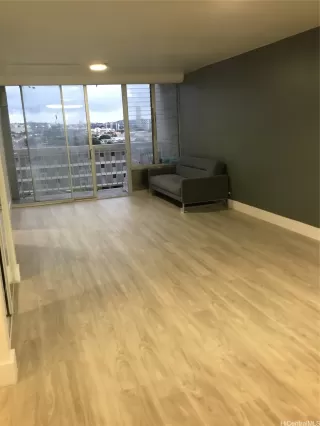 Photo #4: 202601823 Listing 