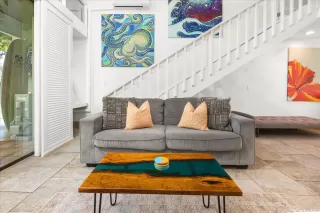 Photo #5: 202601837 Listing 