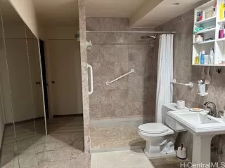 Photo #3: 202601838 Listing 