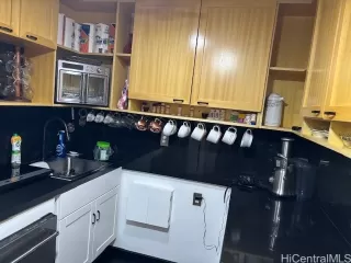 Photo #5: 202601838 Listing 