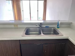 Photo #3: 202601876 Listing 