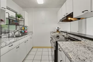 Photo #2: 202601879 Listing 