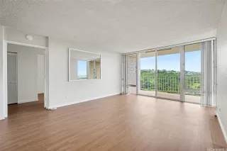 Photo #5: 202601879 Listing 