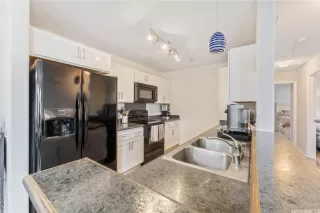 Photo #3: 202601901 Listing 