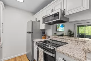 Photo #4: 202601910 Listing 