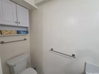 Photo #5: 202601913 Listing 