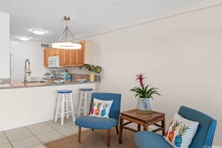 Photo #5: 202601936 Listing 