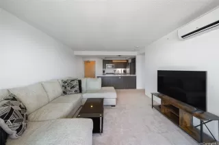 Photo #2: 202601951 Listing 