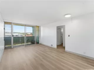 Photo #2: 202601960 Listing 