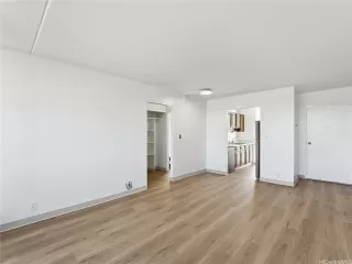 Photo #3: 202601960 Listing 