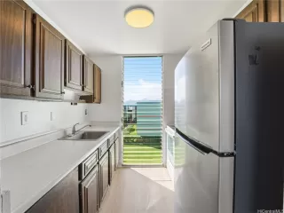 Photo #4: 202601960 Listing 