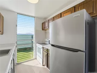 Photo #6: 202601960 Listing 