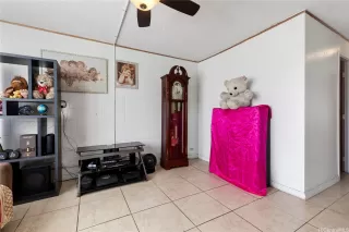 Photo #4: 202601978 Listing 