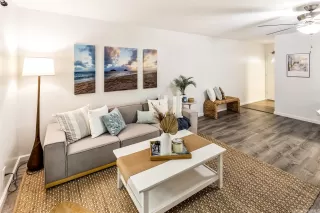 Photo #6: 202601995 Listing 