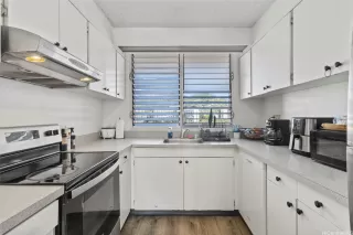 Photo #5: 202602006 Listing 