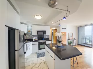 Photo #3: 202602098 Listing 