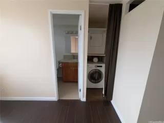 Photo #5: 202602129 Listing 