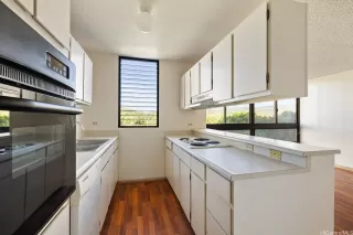 Photo #5: 202602142 Listing 