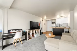 Photo #3: 202602174 Listing 