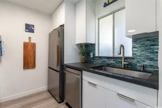 Photo #4: 202602253 Listing 