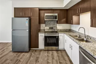 Photo #2: 202603336 Listing 