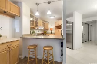 Photo #5: 202603342 Listing 