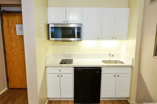 Photo #4: 202603345 Listing 