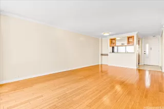 Photo #3: 202603357 Listing 