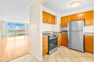 Photo #4: 202603357 Listing 