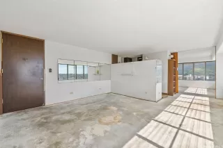 Photo #4: 202603365 Listing 