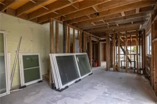 Photo #5: 202603393 Listing 