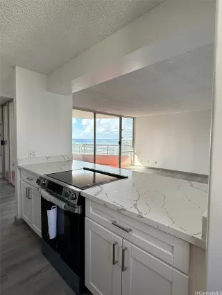 Photo #5: 202603413 Listing 