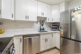 Photo #2: 202603415 Listing 