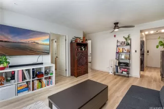 Photo #5: 202603415 Listing 