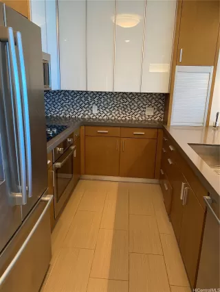 Photo #5: 202603423 Listing 