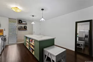 Photo #2: 202603476 Listing 