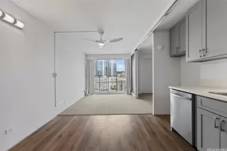 Photo #2: 202603479 Listing 