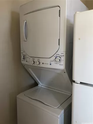 Photo #2: 202603489 Listing 