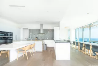 Photo #2: 202603524 Listing 