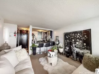 Photo #2: 202603536 Listing 