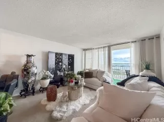 Photo #3: 202603536 Listing 