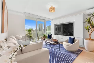 Photo #5: 202603565 Listing 