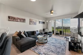 Photo #2: 202603567 Listing 