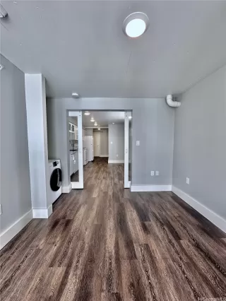 Photo #3: 202603588 Listing 