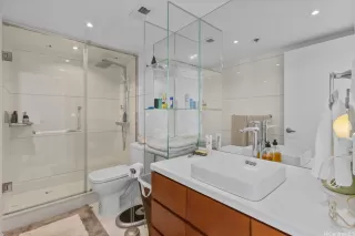 Photo #4: 202603598 Listing 