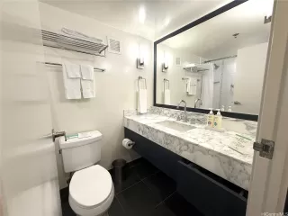 Photo #5: 202603607 Listing 