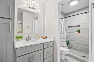 Photo #2: 202603617 Listing 