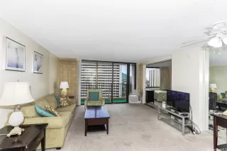 Photo #3: 202603619 Listing 