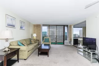 Photo #6: 202603619 Listing 